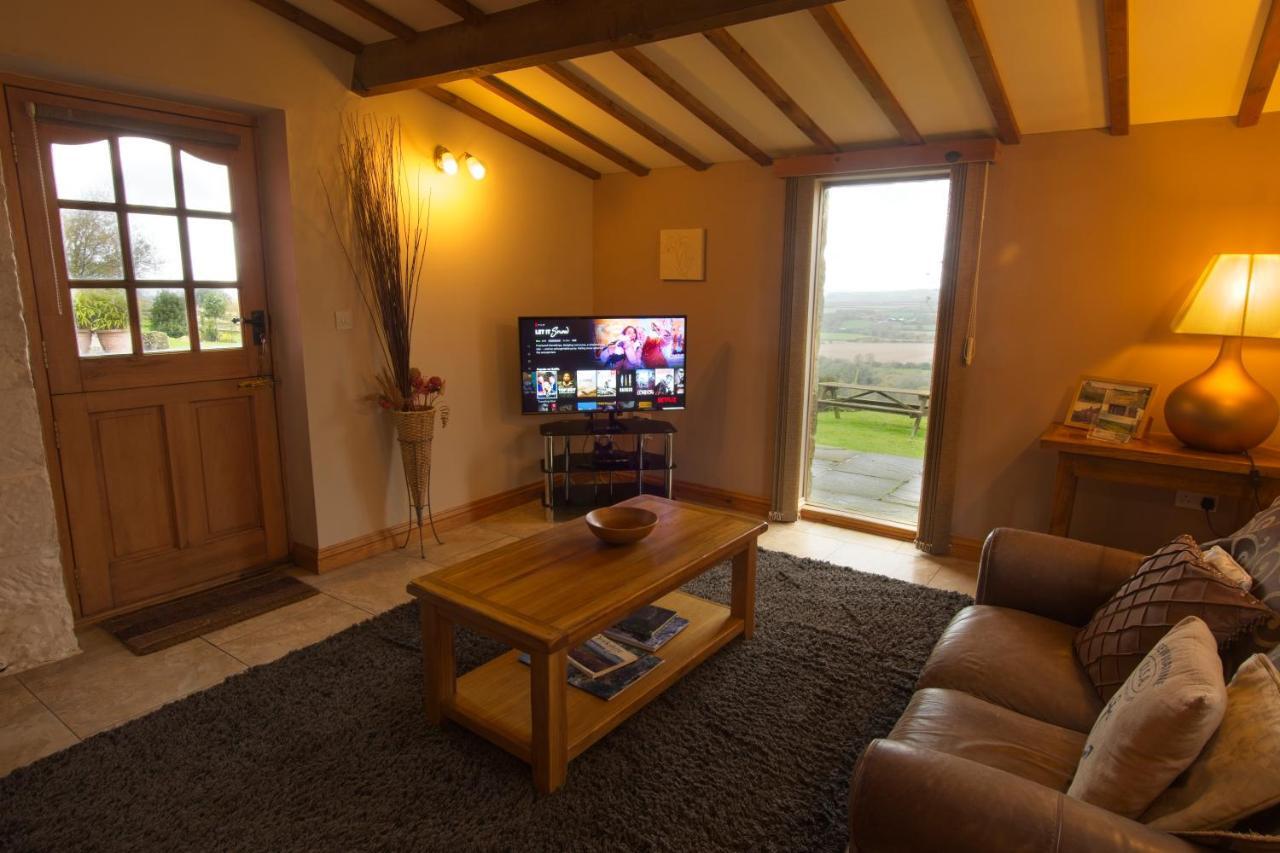 Sebright Cottage, Borrowby Farm Cottages Staithes Exterior photo